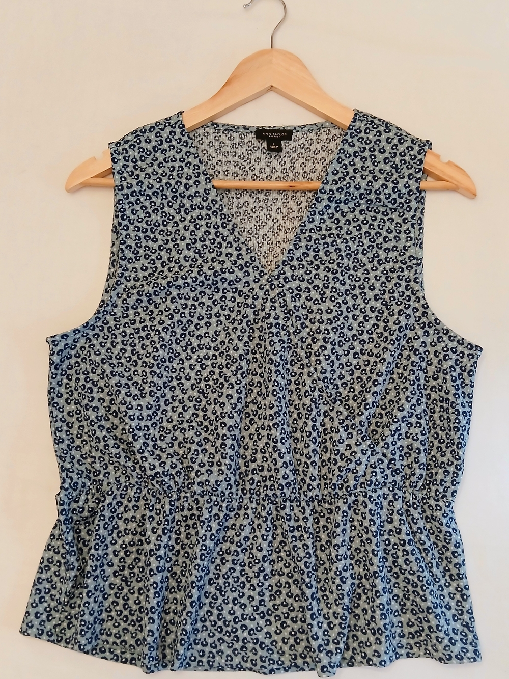 ANN TAYLOR Blue Dotted Smocked Waist Peplum Tank Top V-Neck Sleeveless NWOT